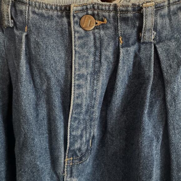 VINTAGE LIZWEAR by LIZ CLAIBORNE Denim Skirt in Size 8 Petite - Picture 4 of 7